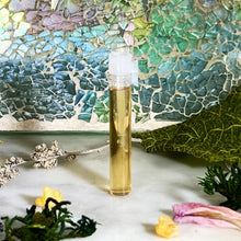 Load image into Gallery viewer, 1 ml Sample Vial is offered by The Parfumerie so you may test your perfume scent and compatibility with your skin.
