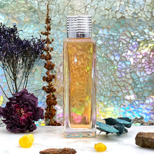Load image into Gallery viewer, The Parfumerie offers a 30 ml Gift Bottle. A clear glass bottle with a fancy ribbed top. The perfect Unisex Gift!