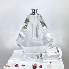Cargar imagen en el visor de la galería, Crystal Perfume Bottle - French Flair, Keystone Top