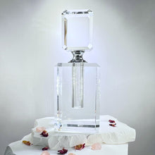 Cargar imagen en el visor de la galería, Crystal Perfume Bottle - Rectangular Design