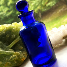 Load image into Gallery viewer, 4 oz. Cobalt Blue Apothecary Fragrancia Perfume Bottle with UV Protection. Makes a great Reagent Bottle.