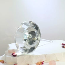 Cargar imagen en el visor de la galería, Crystal Perfume Bottle - Vintage Flair, A-Line Base, Round Top
