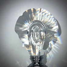 Cargar imagen en el visor de la galería, Crystal Perfume Bottle - Victorian Antique Style