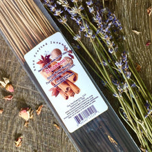 Load image into Gallery viewer, Cinnamon Natural Joss Incense Sticks