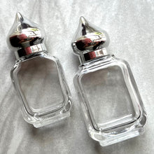 Cargar imagen en el visor de la galería, The Parfumerie offers Perfume Bottles to fill with our Beauty Perfume Oils that are Paraben-Free and Phthalate-Free.