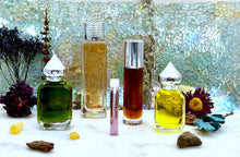 Load image into Gallery viewer, The Parfumerie's Perfume bottle options are 1 ml Sample Vial, 10 ml Roll On or Gift Bottle and a 30 ml Gift Bottle.
