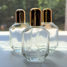 Load image into Gallery viewer, Perfume Roller Bottle makes the perfect Perfume Gift Bottle for any occasion. Great for Wedding Gifts, Bridal Shower Gifts and Holiday Gifts.
