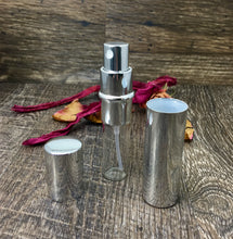 Cargar imagen en el visor de la galería, Metallic Perfume Bottles. 12 ml Atomizer Spray Bottles. Metallic Silver. Inner chamber holds the Perfume Oils, Essential Oils or Fragrance oils for Perfumes, Colognes, Room Sprays, Car Refreshers and Pillow Mists.