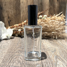 Load image into Gallery viewer, Tower Short Perfume Spray Atomizer Bottles 3.4 oz. / 100 ml