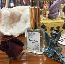 Cargar imagen en el visor de la galería, Refresher Perfume Bottles in 1 oz. Spray Bottles come in a Clear Glass Perfume Bottle with a Gold Sprayer Top with over cap. Can hold Perfume Oils, Essential Oils and Fragrance Oils. These are Custom Perfume Blends.