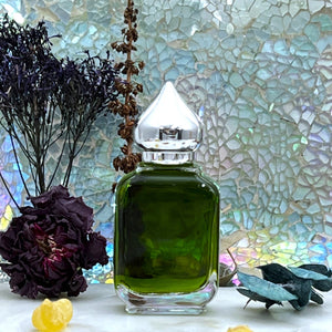A 10 ml Gift Bottle with a pointed cap from The Parfumerie. A great perfume bottle for Essential Oils too!