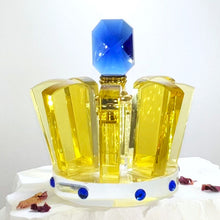 Cargar imagen en el visor de la galería, Crystal Perfume Bottle - Elegantly Crowned