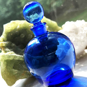 These Apothecary bottles can be used as Potion bottles for serums, alchemy, witchcraft, magic and other sorcery needs!