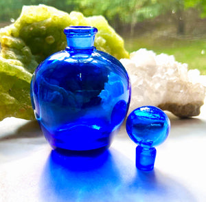 A great Perfume Bottle or Essential Oil bottle for Perfume Blending.