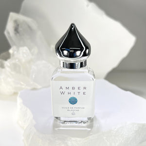 10 ml Gift bottle Amber White Oil. The perfect Travel Perfume that is alcohol-free, paraben-free and phthalate-free.