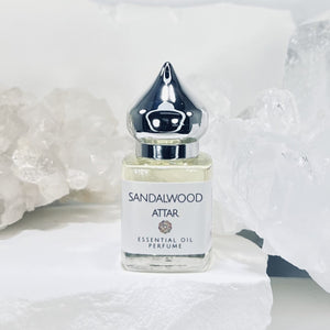 8 ml gift bottle size is the perfect size for traveling and makes a beautiful gift for the Sandalwood lover. 
