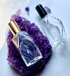 The Parfumerie offers elegant Perfume Bottles you can store your Perfume Oil Blends in. Perfect for your Private Label Line or a Gift Bottle of Perfume or Cologne for your special occasion.