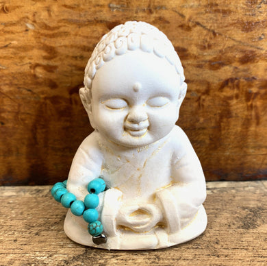 Bebé Buda con pulsera de cuentas verde azulado