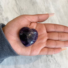 Load image into Gallery viewer, Chevron Amethyst Crystal Heart
